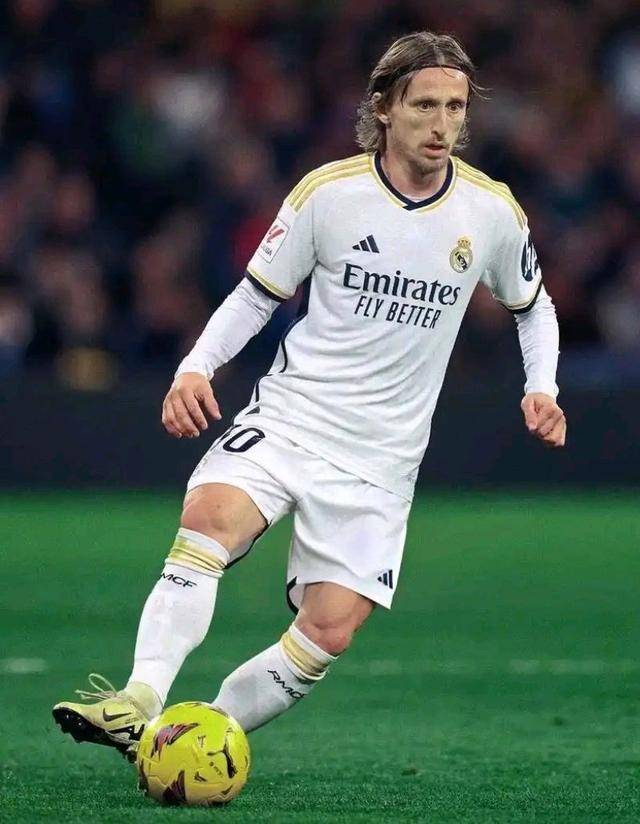 CBA杯：里勒26分罚球绝杀！北控1分险胜NBL两冠王 廖三宁缺席