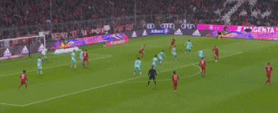 阿根廷美女老师用梅西表情包为学生评分：谁想让梅西伤心呢？