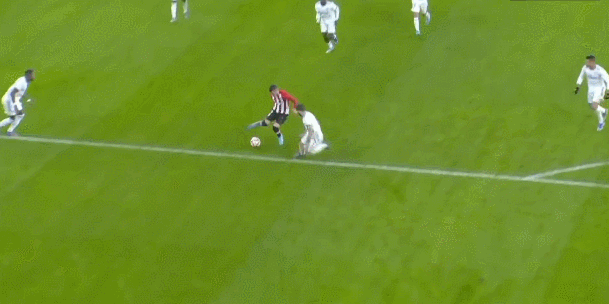 中国冰壶男队5-2轻取菲律宾：迎落选赛三连胜！对手遭压制提前认输